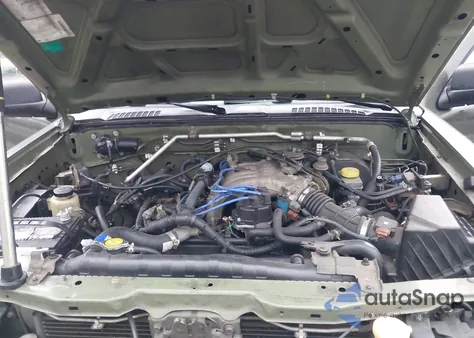 2003 Nissan Frontier Xe-V6 из США, поврежденный, VIN 1N6ED27T63C402109